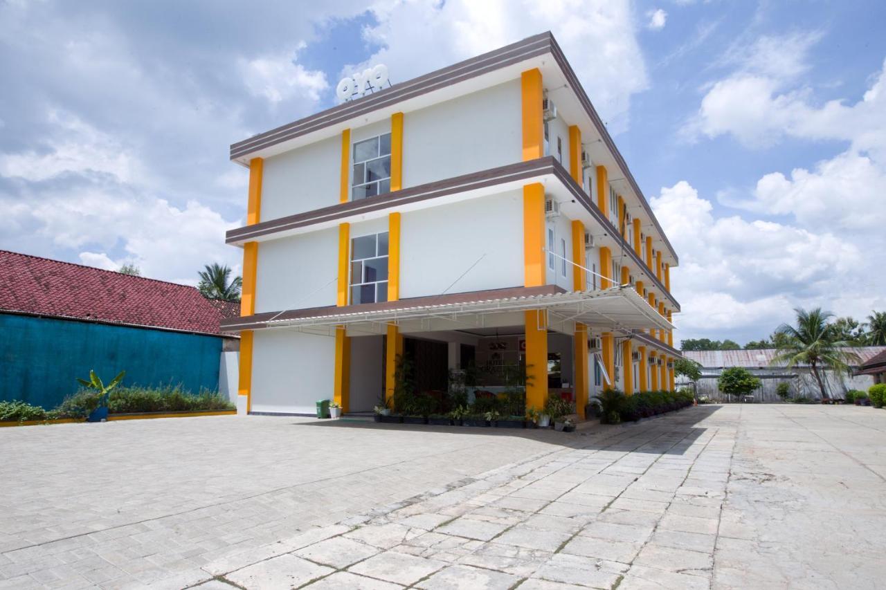 Oyo 3207 Hotel Gracia Bandar Lampung Exterior foto