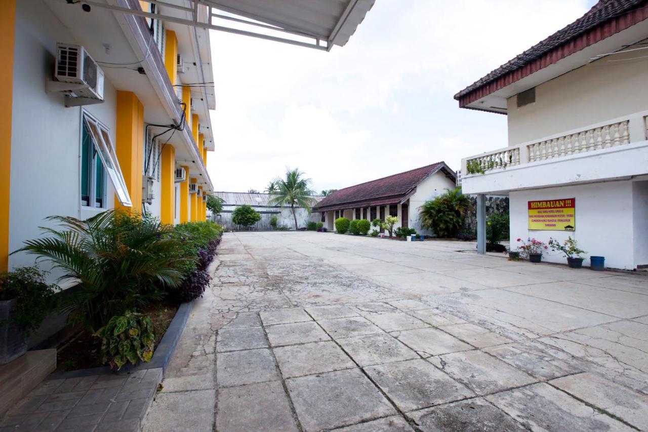 Oyo 3207 Hotel Gracia Bandar Lampung Exterior foto