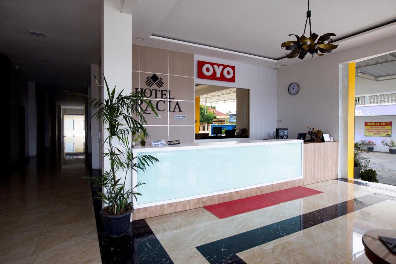 Oyo 3207 Hotel Gracia Bandar Lampung Exterior foto