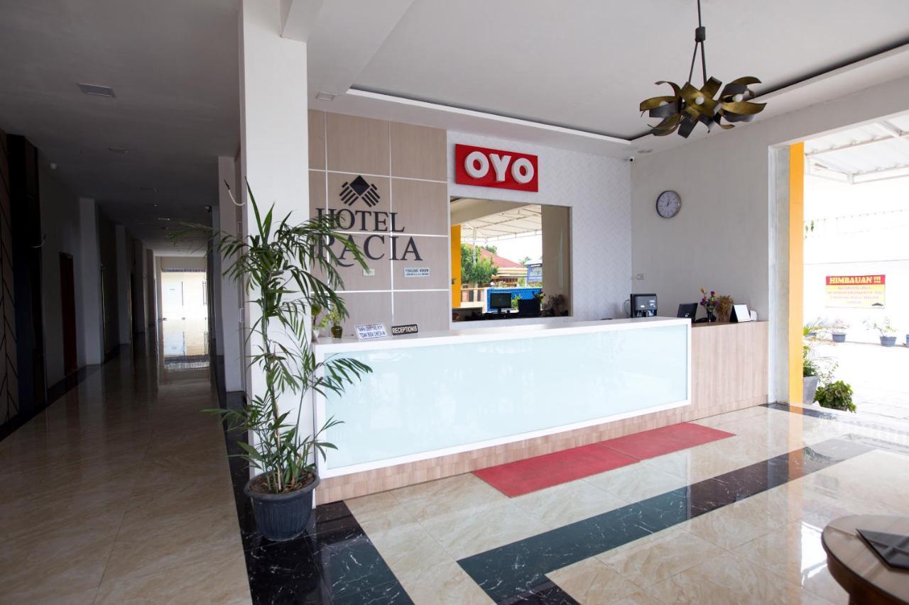 Oyo 3207 Hotel Gracia Bandar Lampung Exterior foto
