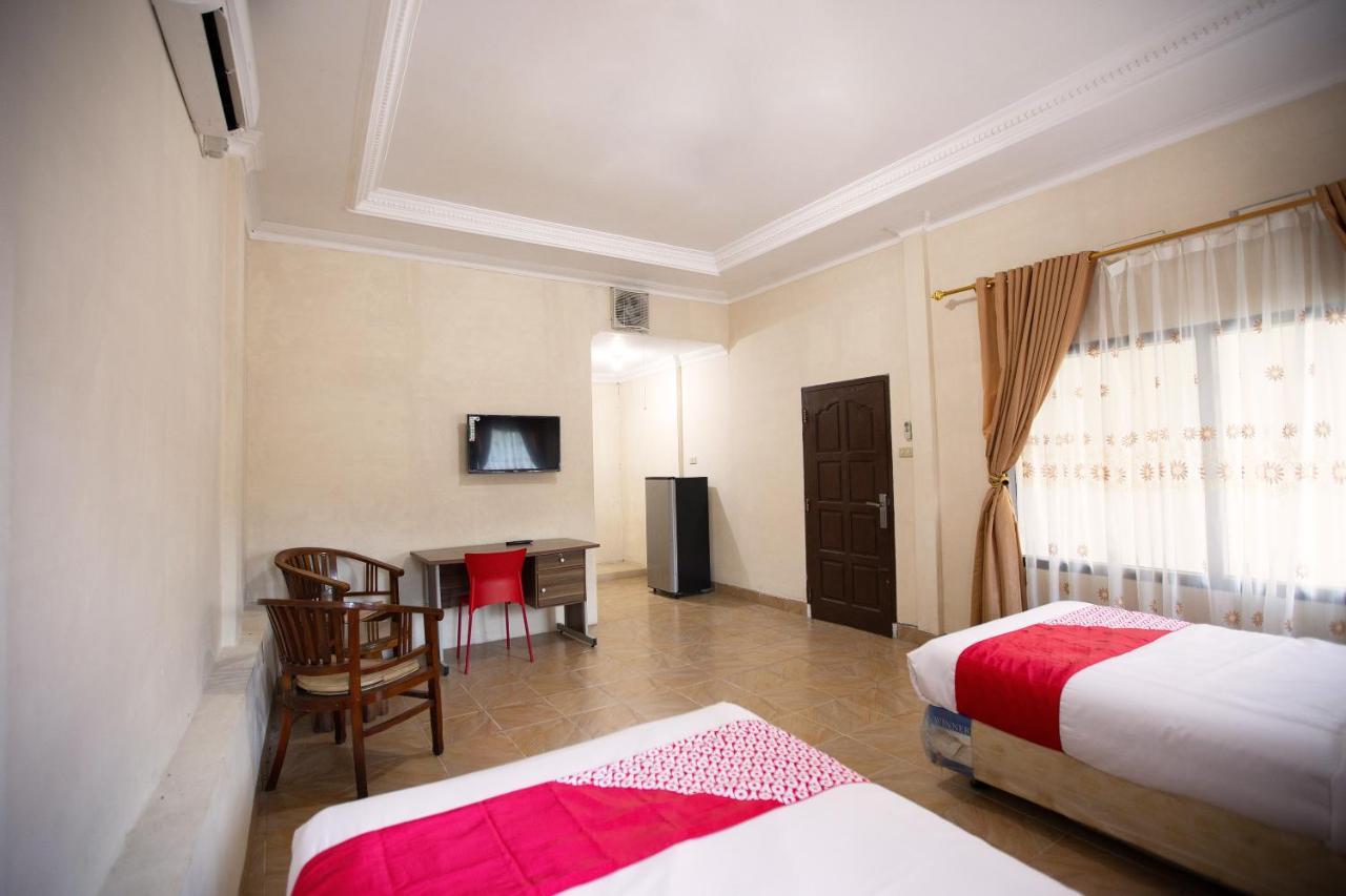 Oyo 3207 Hotel Gracia Bandar Lampung Exterior foto