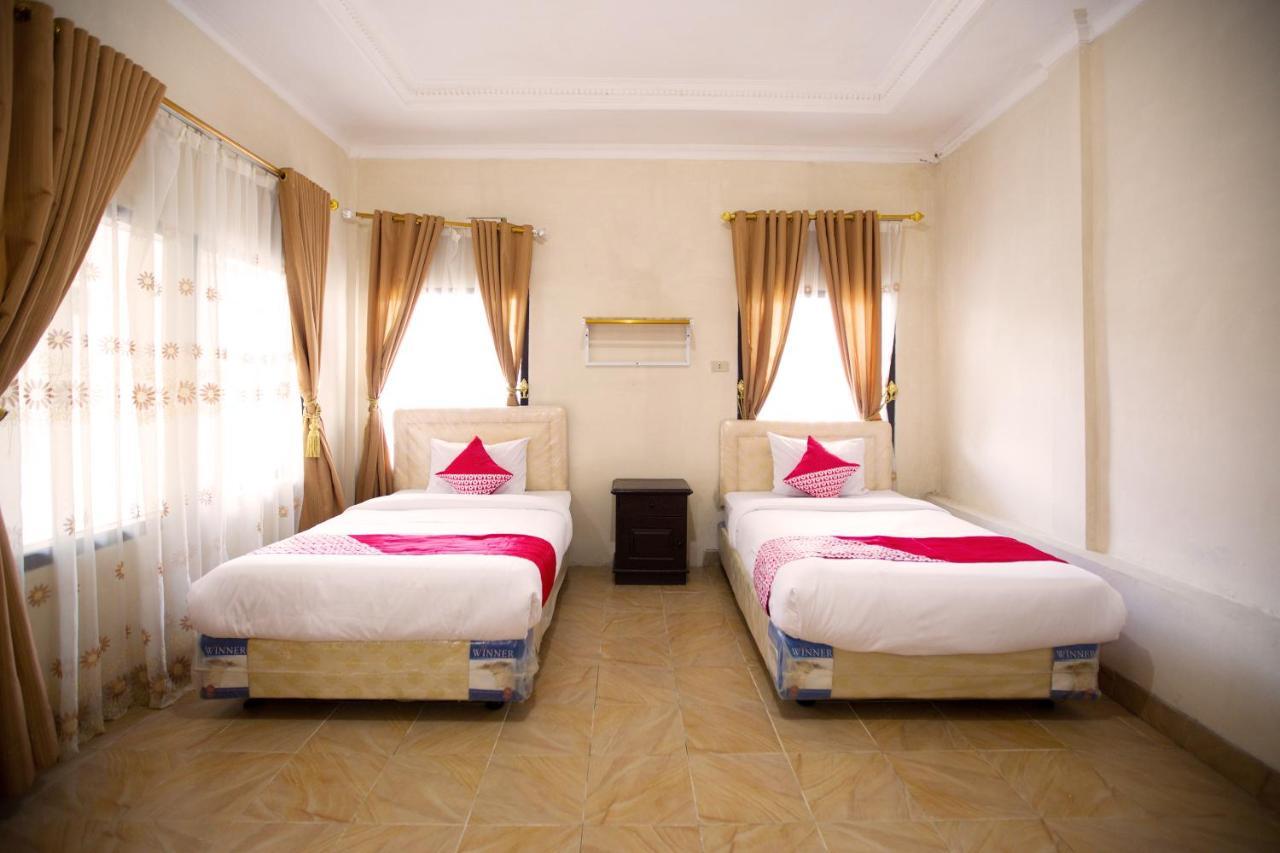 Oyo 3207 Hotel Gracia Bandar Lampung Exterior foto
